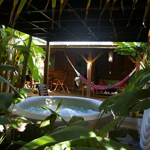 Hébergement de vacances Kaz Créole Jardin Et Jacuzzi Privés, Saint-Francois (Grande-Terre)